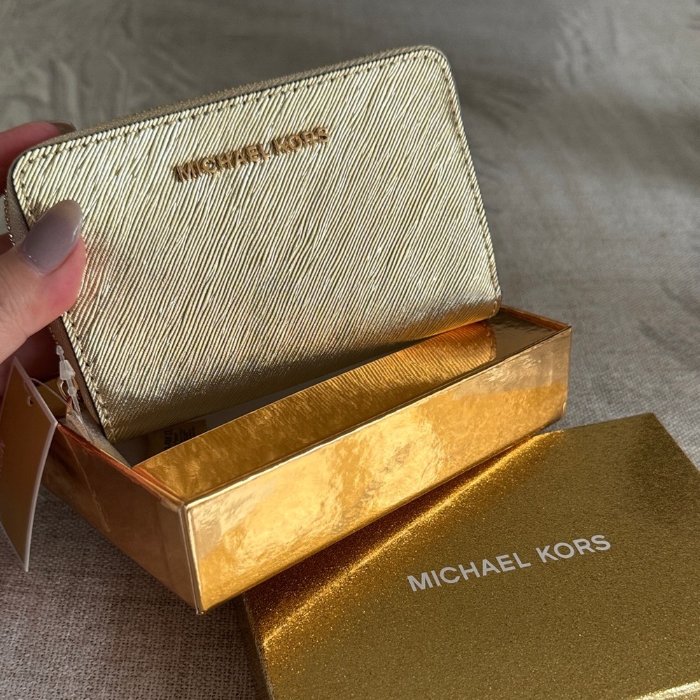 Michael Kors Shimmering Gold Card Holder